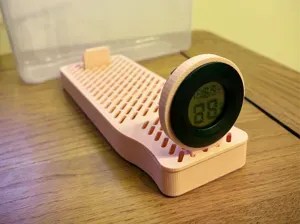 Desiccant tray w/ thumb grip Amazon 4L Storage Box