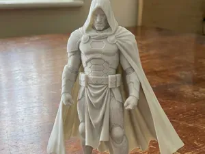 Avengers Doomsday Detailed Doctor Doom Figure