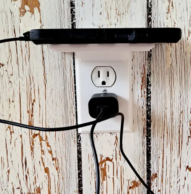 Outlet Cover with Shelf for Phone, 2or4 plug model — Фото 2 из 3