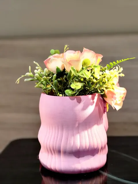 Little Girl Planter – Floral Planter Sculpture — Image 9 of 10