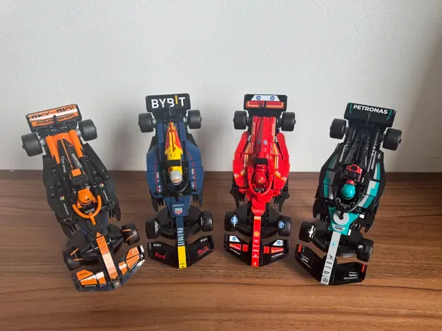 LEG0 Speed Champions F1 Car Display V2 — Фото 4 из 6