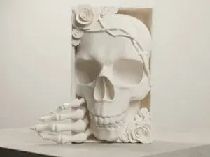 Skull & Roses Bookend – Gothic Book Holder