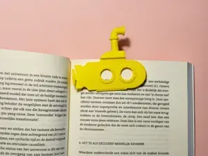 Submarine bookmark