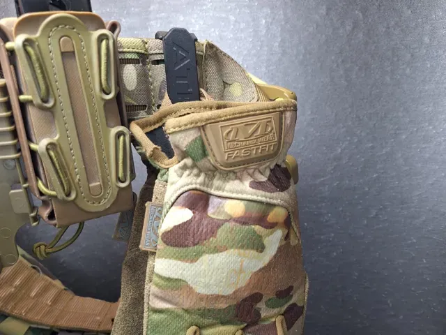 ATP Combat Belt Gloves Clip