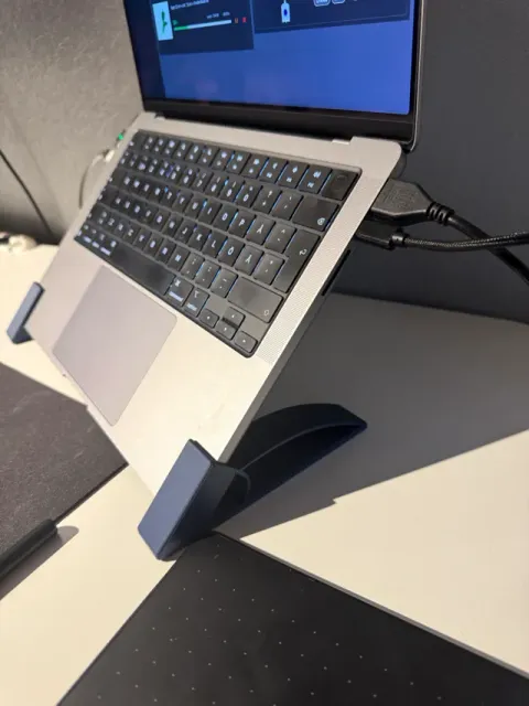 SLEEK AND COMPACT MACBOOK STAND — Image 2 of 4