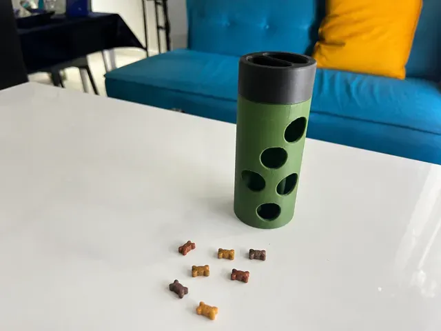 Snack Roll Cat Treat Dispenser — Фото 4 из 4