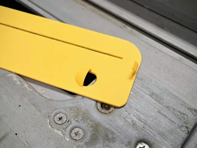 Craftsman Evolv 10" Zero-Clearance Insert Plate — Image 5 of 10