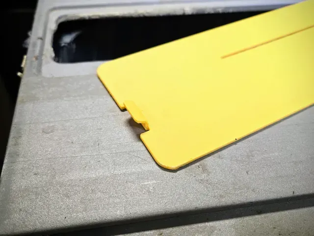 Craftsman Evolv 10" Zero-Clearance Insert Plate — Image 4 of 10