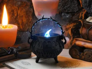 Witch's Brewing Cauldron Lantern
