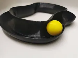 Ball Track Cat Toy / Kugelbahn Katzenspielzeug