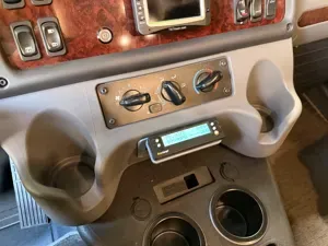 Freightliner M2106B Scanguage mount for Ashtray