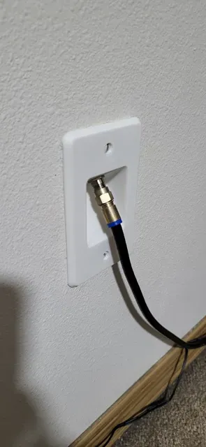 COAX ANGLED RECESSED WALL PLATE — Фото 4 из 9