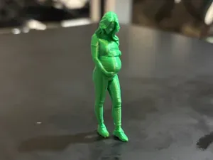 diorama miniature - pregnant woman