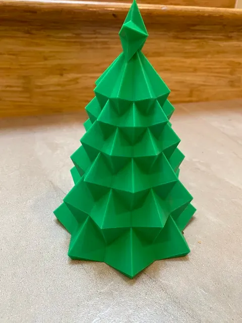 Geometric Christmas Tree With Star — Image 3 of 5