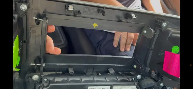 Acople Radio Nissan NV 200 — Фото 4 из 6
