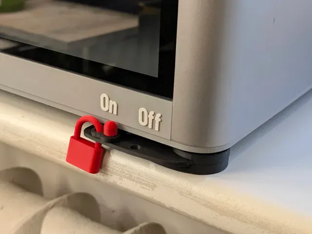 X1/P1 Front Power Switch Extender - V2 with lock — Image 3 of 10