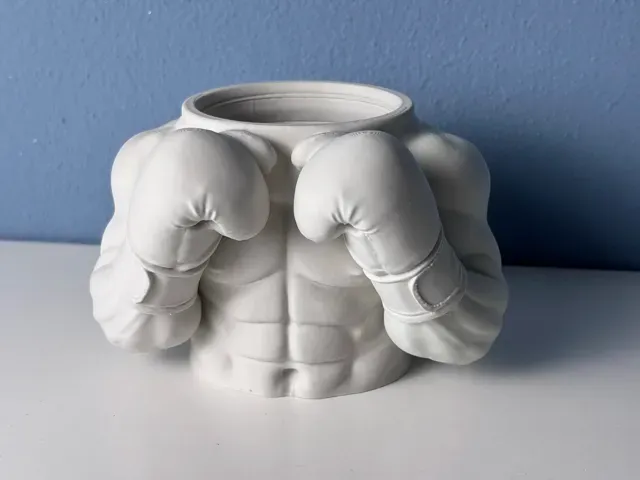 The Champ - Boxing Bust Pen Holder — Image 3 of 8