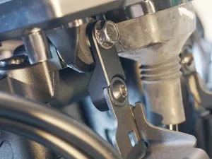 Kawasaki Z900 (ZR900F) Bj. 17-24 Frontmask Lifter