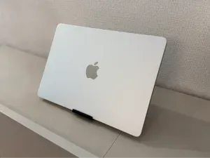 Closed Laptop Display Stand - 60°