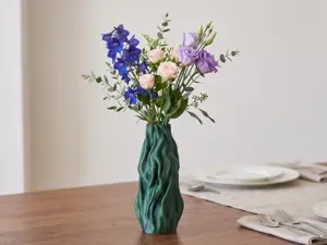Modern Japandi Wave Vase