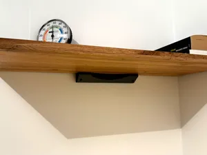 Shelf Bracket - T1