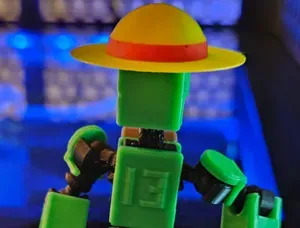 Luffy hat Mini 13 joint figure
