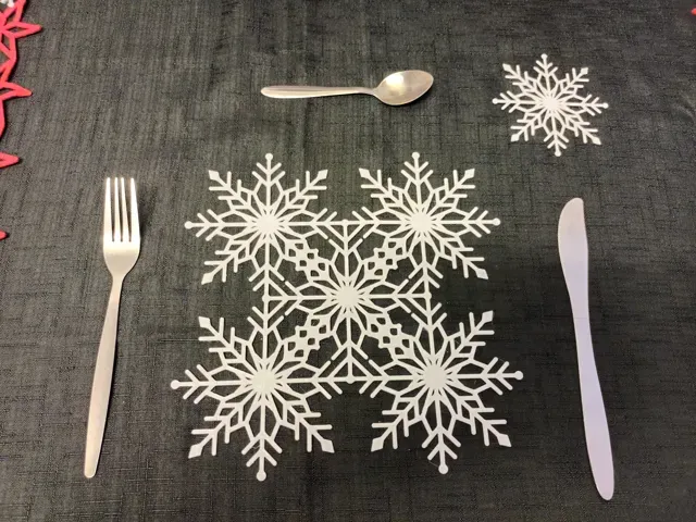 Snowflake Place Mat & 4 x Drink Coasters — Фото 3 из 7