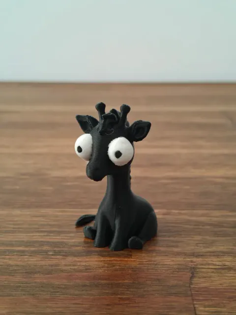 Goofy Eyes Giraffe Cartoon Wide-Eye Figurine — Фото 5 из 7