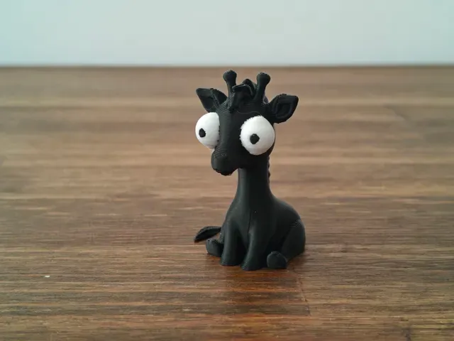 Goofy Eyes Giraffe Cartoon Wide-Eye Figurine — Фото 2 из 7