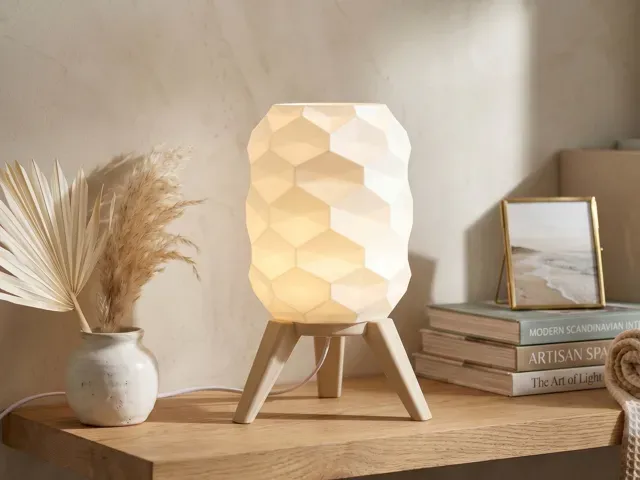 Table Lamp - with Tripod — Фото 14 из 17