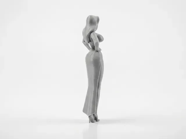 Elegant Woman Figurine Statue 3D Printable — Image 3 of 4