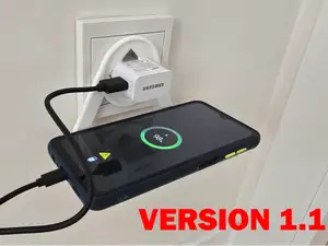Soporte para móvil en enchufe europeo v1.1