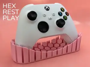 Dyn Hex Xbox Controller Stand by Pork3D.com