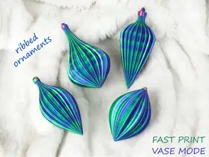 Ribbed Christmas Ornaments / Baubles in Vase Mode