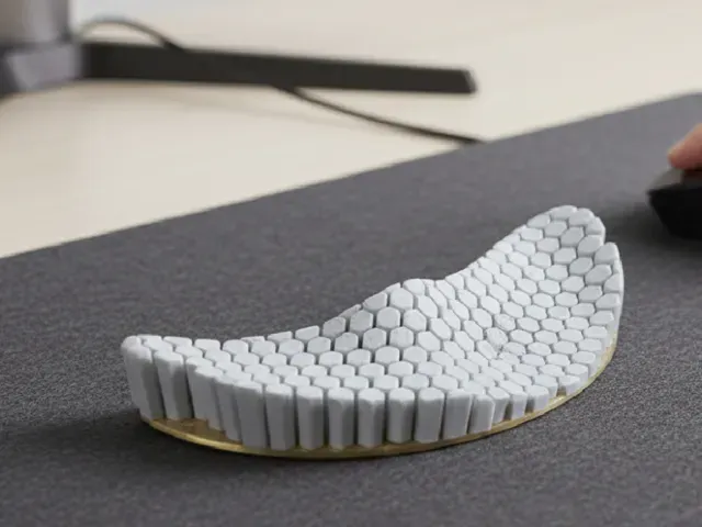 mouse wrist rest V1 / 鼠标腕托蜂窝立柱版-V1