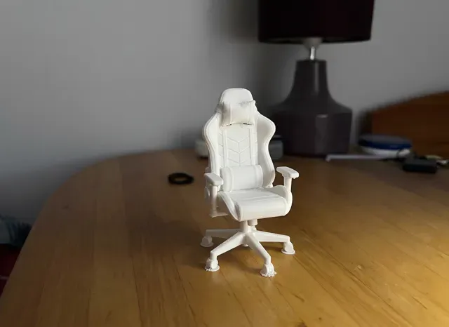 1:12 Scale Dollhouse Gaming Chair — Image 2 of 2