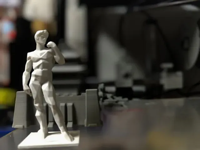 Polygon Statua del David Sculpture — Image 2 of 3