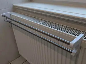 Clothes dryer / Towel rack for radiators