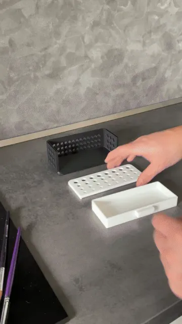 Brush Holder with Removable Tray — Image 5 of 5