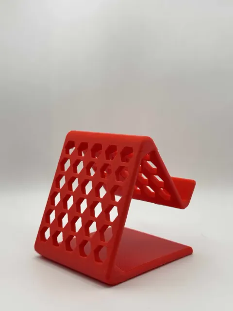 Minimalist Phone Stand – Modern Desk Accessory — Фото 10 из 14