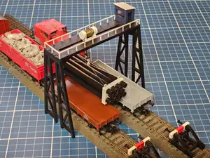 1:87 Gantry Crane with Working Winch (HO Scale)