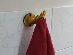 Towel holder hand