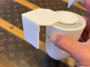 Corner Wall mount Eufy indoor cam 2K Pan Tilt