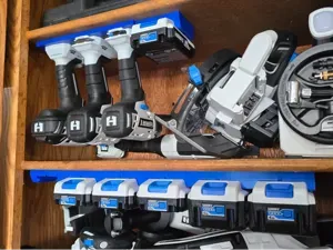 Hart 20V Tool and Battery Mounts