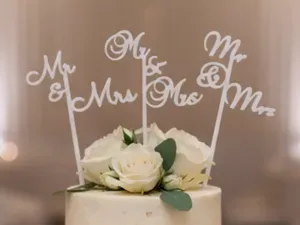Mr & Mrs Wedding Topper Set