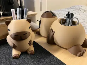 Capybara Pencil Cup V2