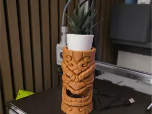 Tiki Totem style light plant pot holder
