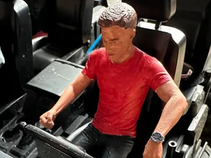 Lässige Fahrerfigur für RC-Crawler/Scaler 1:10