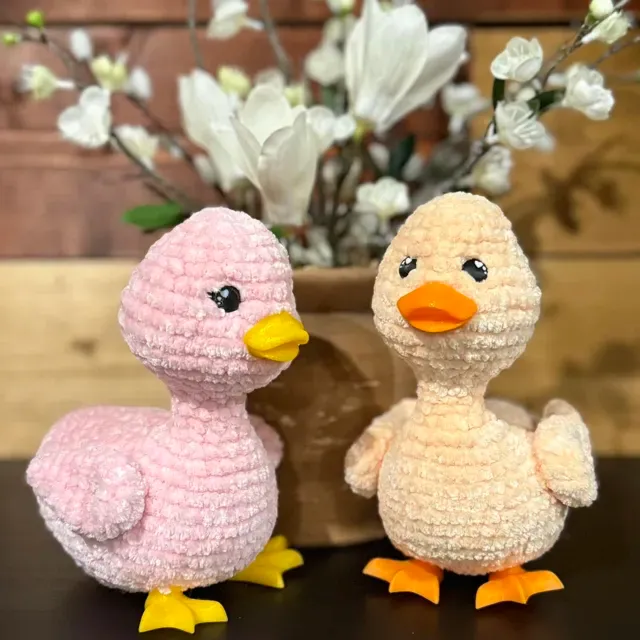 Duck Beak Crochet Attachment - 3 Sizes — Image 2 of 3