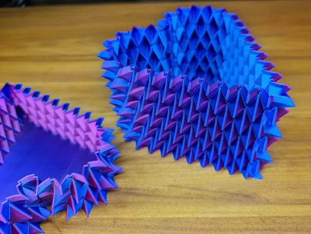 Spiky Heart Containers — Фото 3 из 3